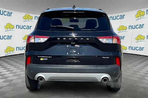 2022 Ford Escape Titanium