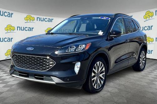 2022 Ford Escape Titanium