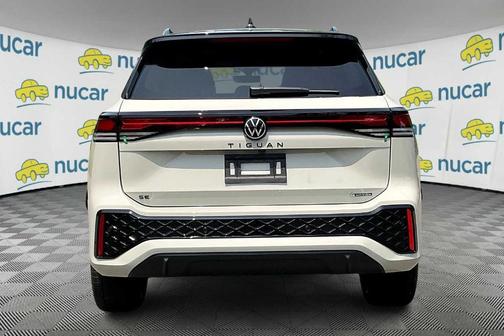 2025 Volkswagen Tiguan 2.0T SE R-Line Black
