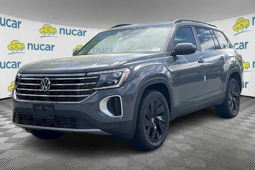 2025 Volkswagen Atlas 2.0T SE