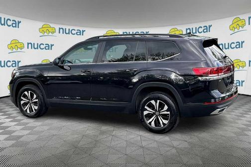 2024 Volkswagen Atlas 2.0T SE