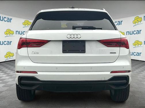 2023 Audi Q3 45 S line Premium