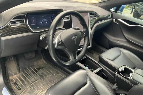 2016 Tesla Model S 90D
