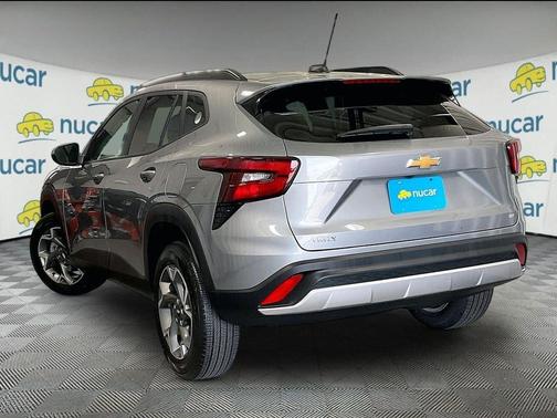 Gray 2025 Chevrolet Trax LT