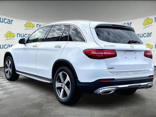 Polar White 2017 Mercedes-Benz GLC 300 Base 4MATIC