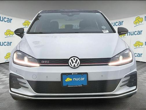 2021 Volkswagen Golf GTI 2.0T Autobahn