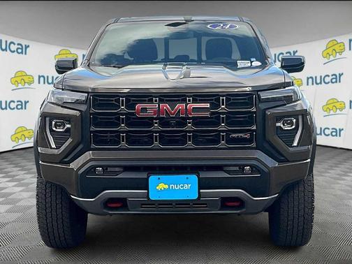 2024 GMC Canyon AT4