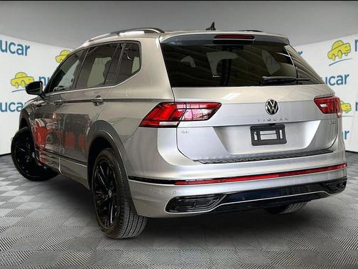 Pyrite Silver Metallic 2023 Volkswagen Tiguan 2.0T SE R-Line Black