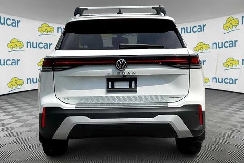 2025 Volkswagen Tiguan 2.0T SE