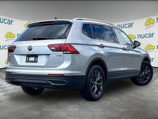 Pyrite Silver Metallic 2022 Volkswagen Tiguan 2.0T SE
