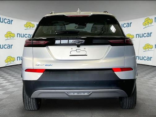 Gray 2023 Chevrolet Bolt EUV LT