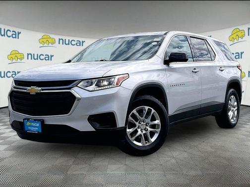 Gray 2019 Chevrolet Traverse LS