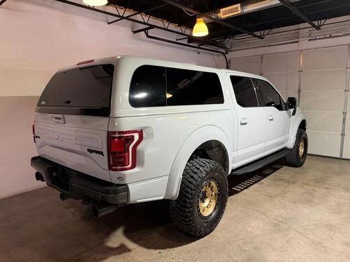 Gray 2017 Ford F-150 Raptor SuperCrew 4WD