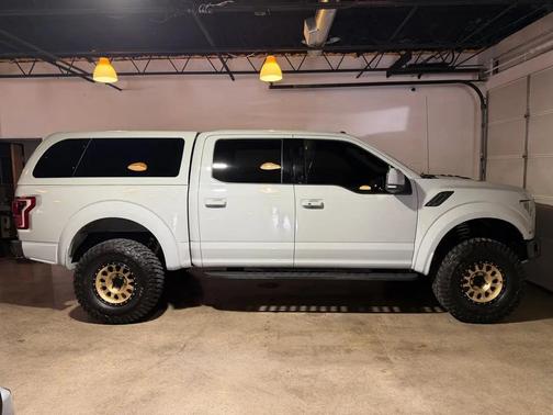 Gray 2017 Ford F-150 Raptor SuperCrew 4WD