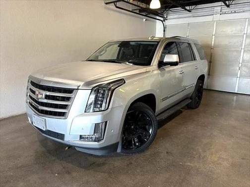 2019 Cadillac Escalade Luxury