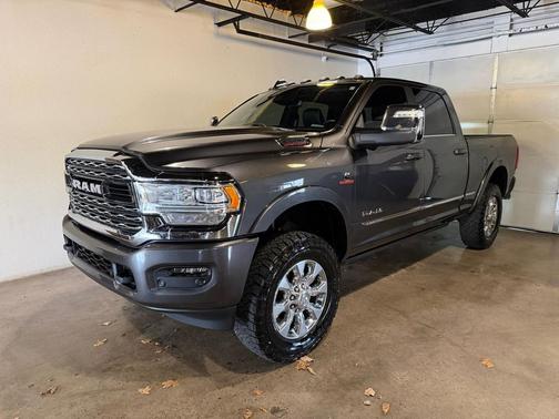 2023 RAM 2500 Limited Crew Cab 4WD