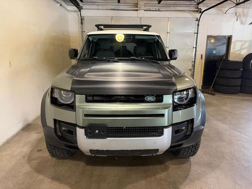 2020 Land Rover Defender 110 HSE