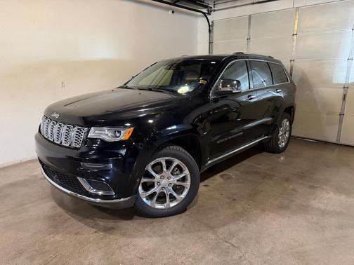2019 Jeep Grand Cherokee Summit