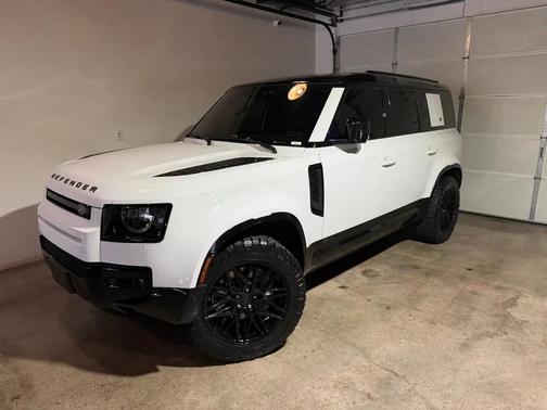 White 2021 Land Rover Defender 110 X-Dynamic HSE