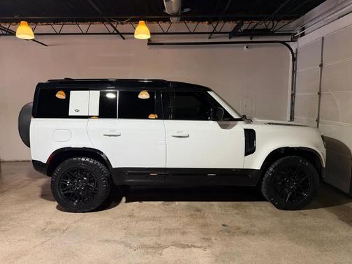 White 2021 Land Rover Defender 110 X-Dynamic HSE