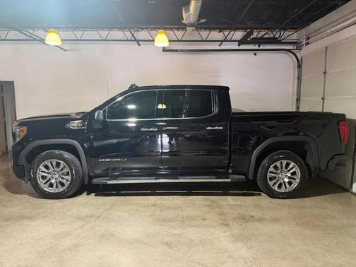 Black 2020 GMC Sierra 1500 Denali