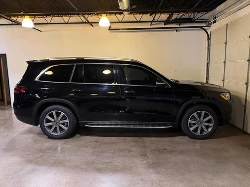 Black 2021 Mercedes-Benz GLS 450 4MATIC