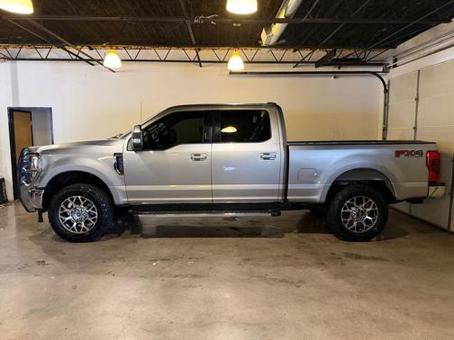 2022 Ford F-250 Lariat Crew Cab 4WD