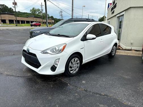 2015 Toyota Prius c One