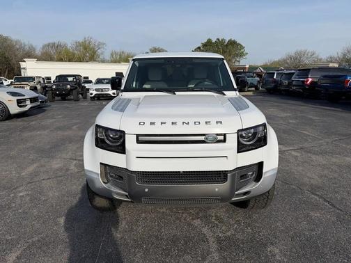 2023 Land Rover Defender 130 First Edition