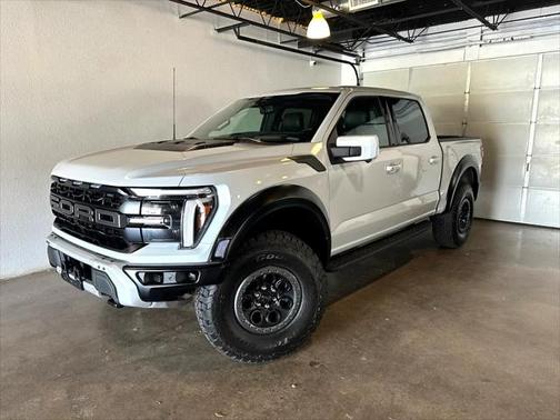 2025 Ford F-150 Raptor SuperCrew 37 Package 4WD