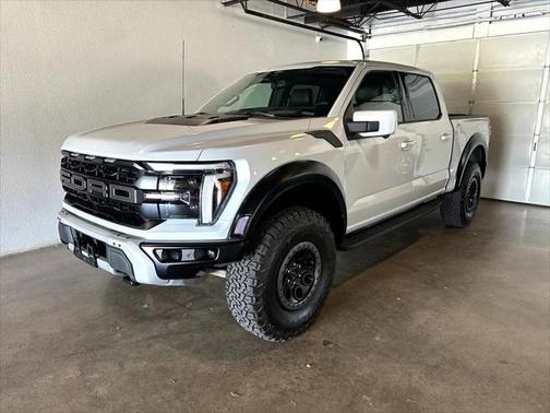 2025 Ford F-150 Raptor SuperCrew 37 Package 4WD