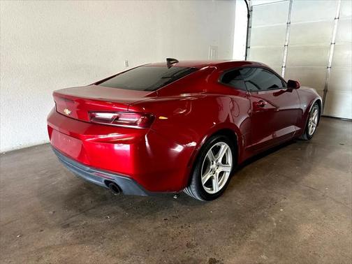 2017 Chevrolet Camaro 2LT