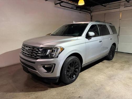 Silver 2019 Ford Expedition Limited 4WD