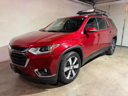 Red 2018 Chevrolet Traverse LT Leather