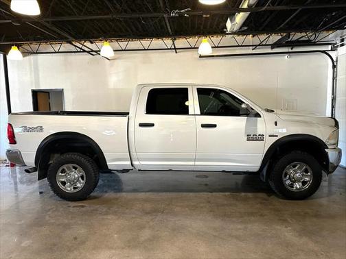 2018 RAM 2500 Tradesman Crew Cab 4WD