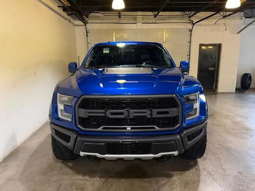 2018 Ford F-150 Raptor SuperCrew 4WD