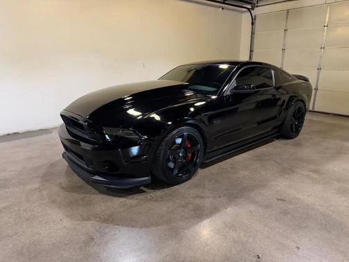 2013 Ford Mustang GT Premium