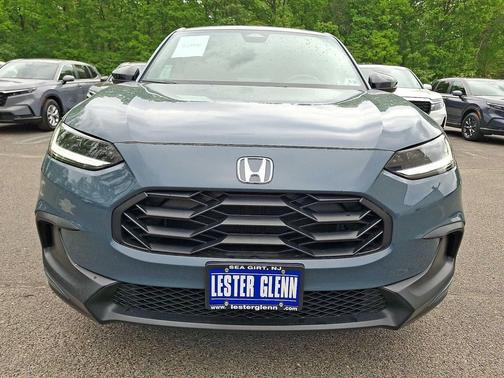 Nordic Forest Pearl 2024 Honda HR-V AWD Sport
