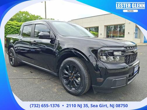 Shadow Black 2024 Ford Maverick XLT