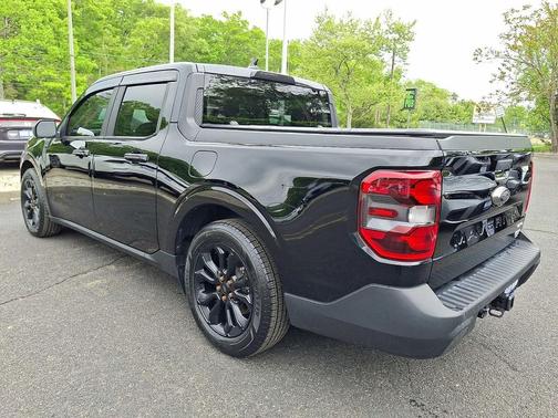 Shadow Black 2024 Ford Maverick XLT