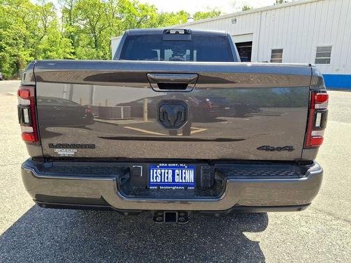 Granite Crystal Metallic Clearcoat 2024 RAM 3500 Laramie Crew Cab 4x4 6'4' Box