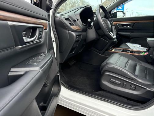 2022 Honda CR-V AWD Touring
