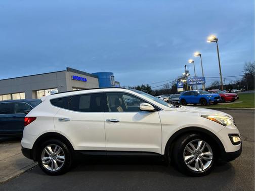 2014 Hyundai Santa Fe Sport 2.0L Turbo