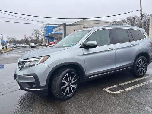 2020 Honda Pilot Touring 8-Passenger