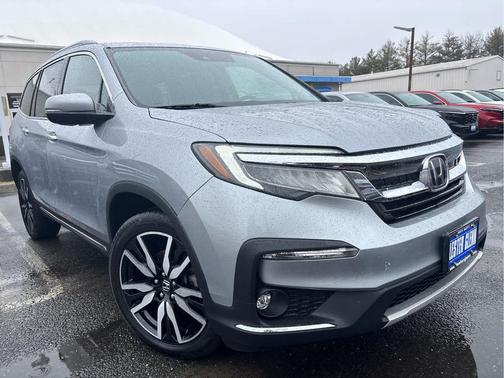 2020 Honda Pilot Touring 8-Passenger