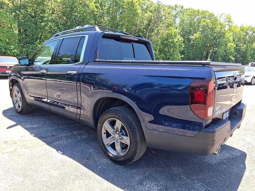 Obsidian Blue Pearl 2022 Honda Ridgeline RTL-E