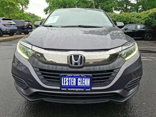 Modern Steel Metallic 2019 Honda HR-V LX