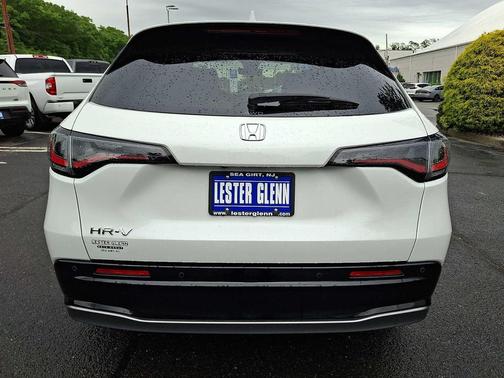 Platinum White Pearl 2024 Honda HR-V EX-L