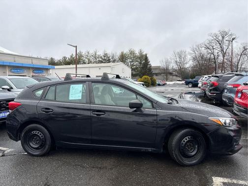 2019 Subaru Impreza 2.0i