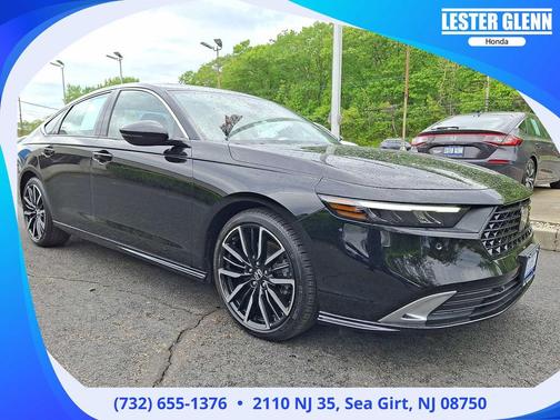 Crystal Black Pearl 2024 Honda Accord Hybrid Touring